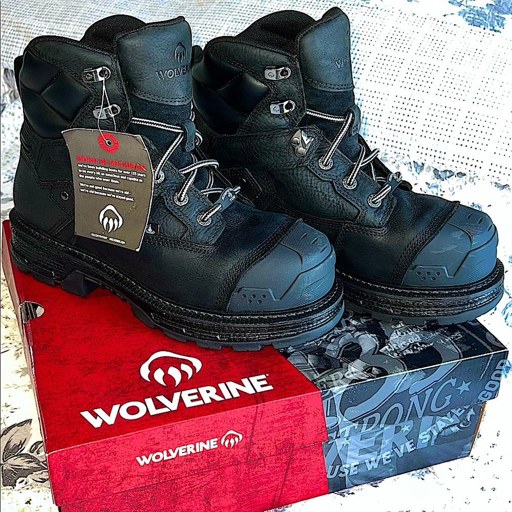 SOLD! WOLVERINE HELLCAT ULTRASPRING DURASHOCKS HEAVY DUTY 6" CARBONMAX WORK BOOT